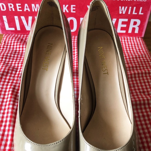 Nine West Women’s Heel Nude - Picture 6 of 8